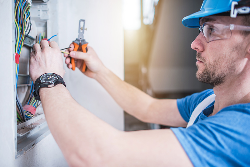 Electrician Qualifications in Guildford Surrey