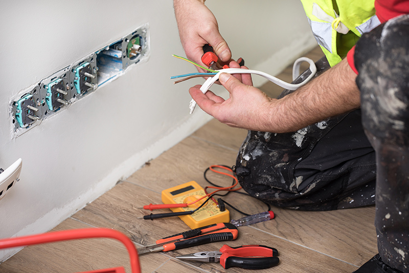 Emergency Electrician in Guildford Surrey